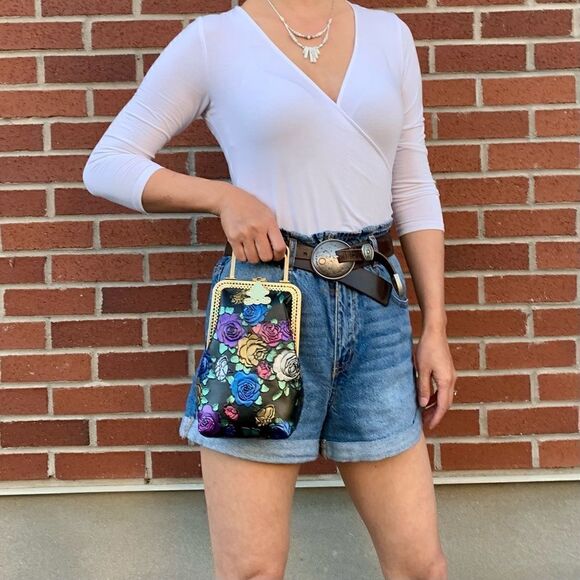 Handmade Genuine Embossed Rose Cowhide Clutch/Phone Case, Kiss Clasp/Clip Pouch - Picture 3 of 16